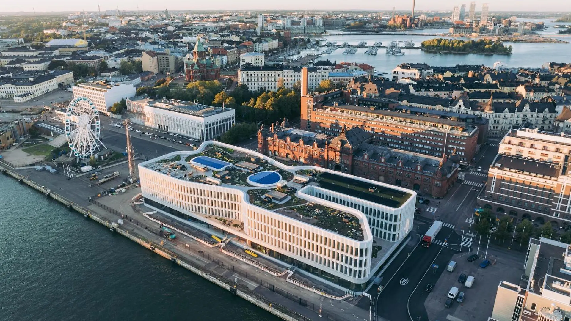 Solo Sokos Hotel Pier 4 location